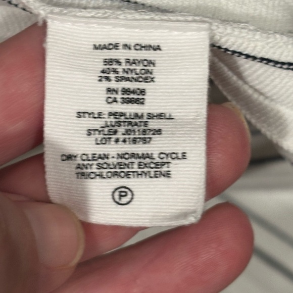 Theory Black & White Peplum shell blouse size M - Picture 8 of 9